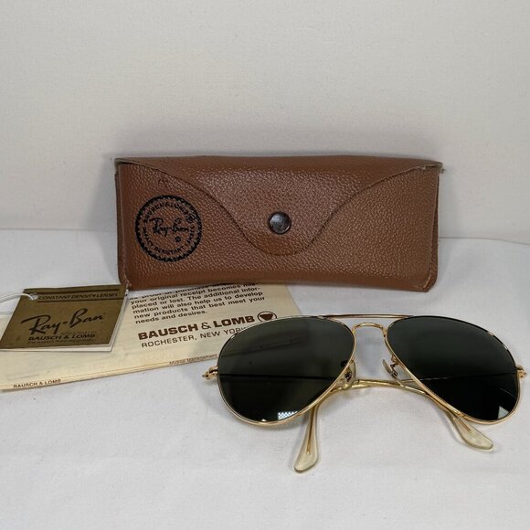 Authentic Vintage 80s RAY-BAN Gold Metal Aviator Sunglasses Small main image 6